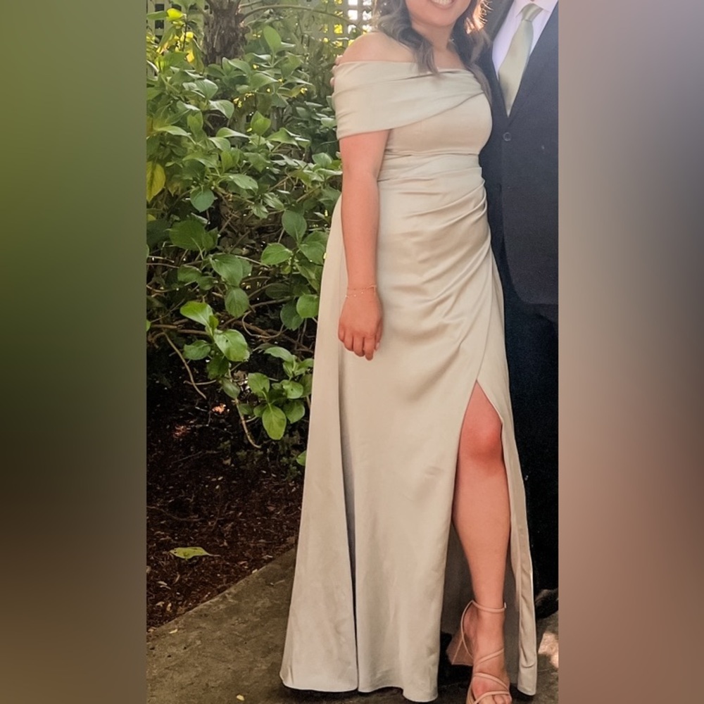 Green Ruched Off-Shoulder Maxi Gown